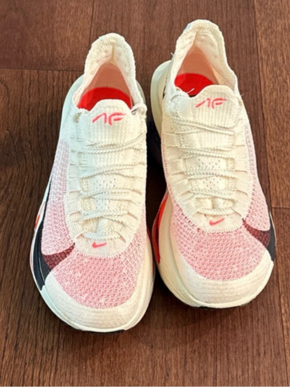 Nike Air Zoom Alphafly Womens size 8 1/2
